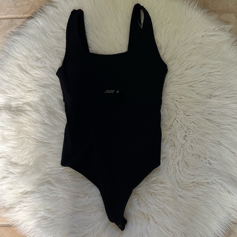 Abercrombie and fitch Bodysuit size small excellent condition